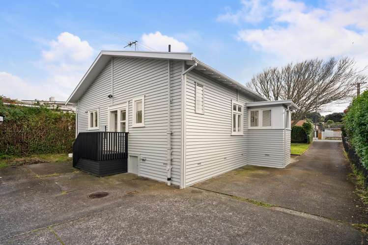 181 Mount Smart Road Onehunga_24