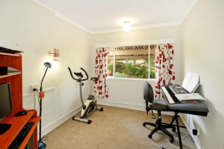 6 Hume Drive Hillcrest_24