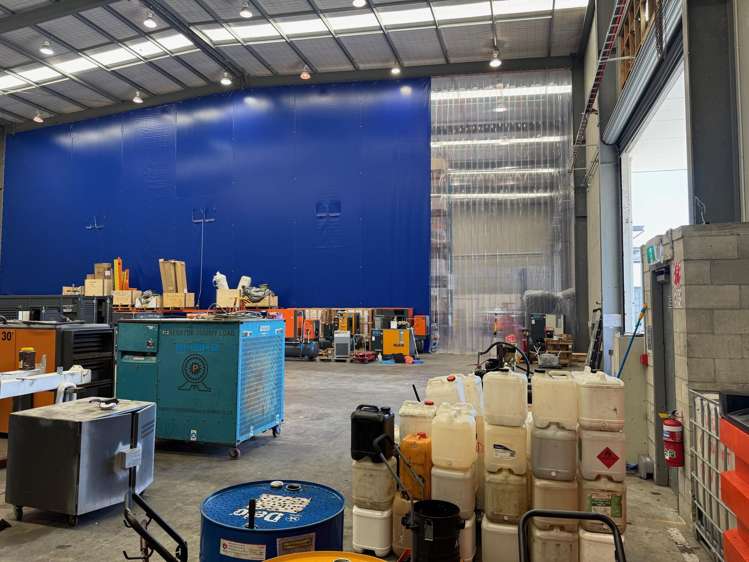 15 Orbit Drive Albany_7