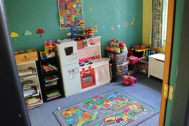 8 Walmsley Crescent Paeroa_10