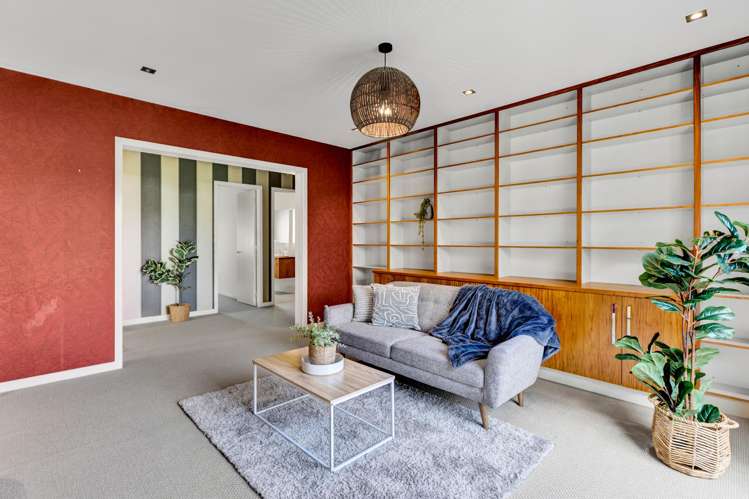 1 Gleneagles Way Waiwhakaiho_21