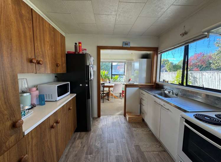 56 Meadowood Drive Unsworth Heights_8