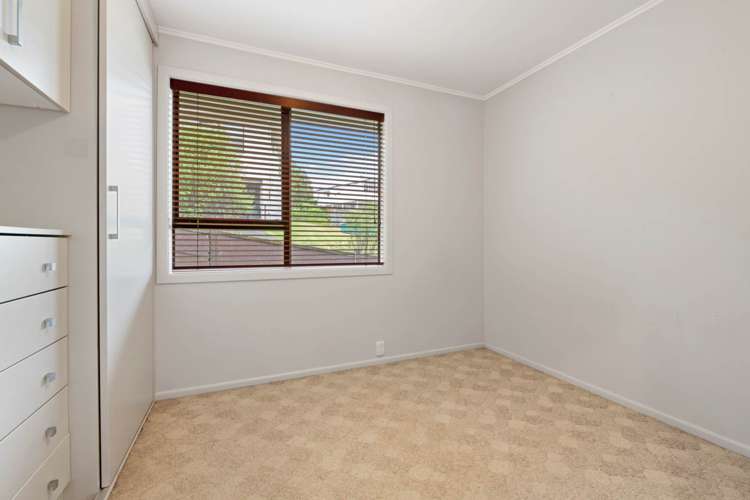 1/80 Bond Crescent Forrest Hill_13