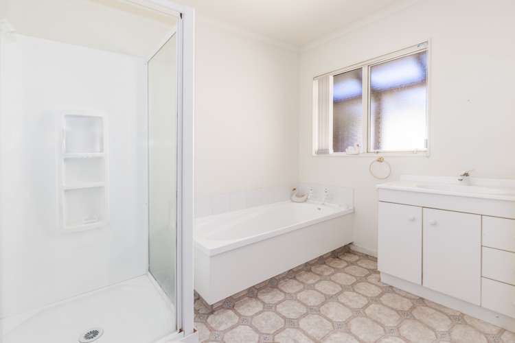 28 Harry Shaw Way Raumati South_20