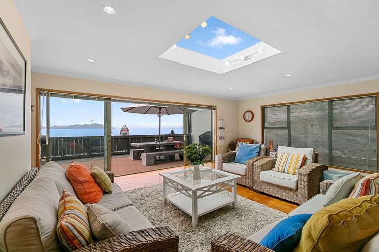 10 Ocean Parade Pukerua Bay_3