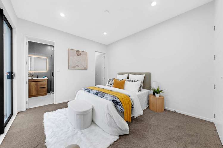 18 Parehua Lane Swanson_21