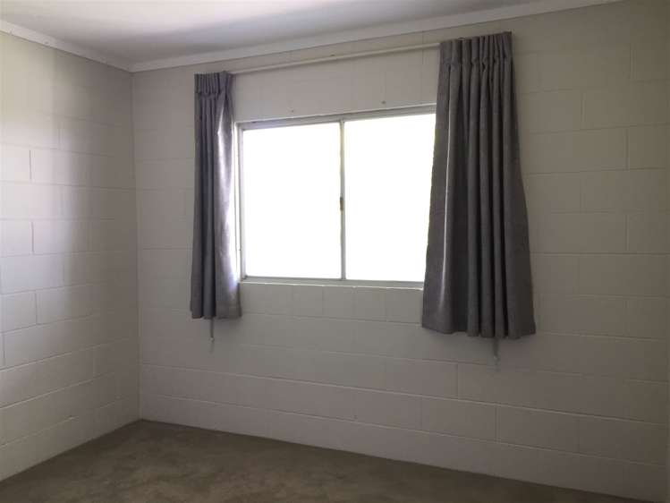 74 Carlton Street Hillsborough_29