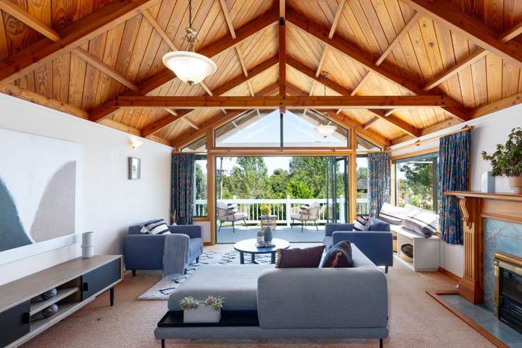 8 Faraday Rise Richmond_13