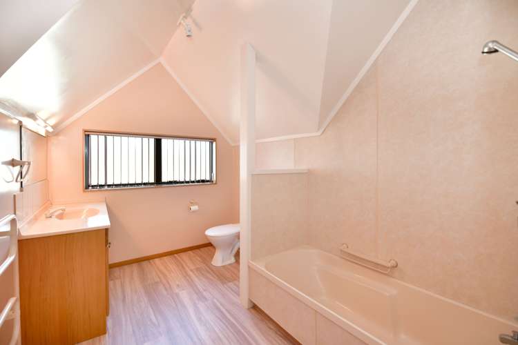 238a Centreway Road Orewa_17