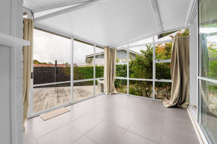 90 Mount View Road Melville_14