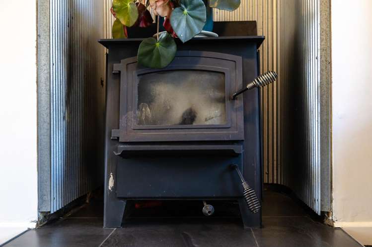 61 Fox Street Cobden_13