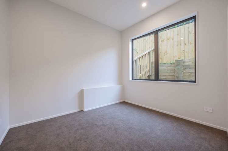 4 Korari Way Unsworth Heights_19