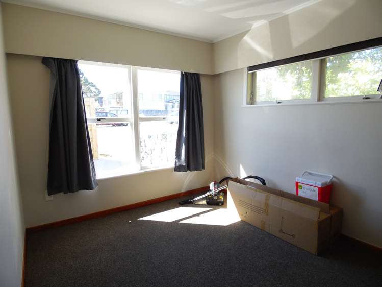 304 Te Atatu Road Te Atatu South_7