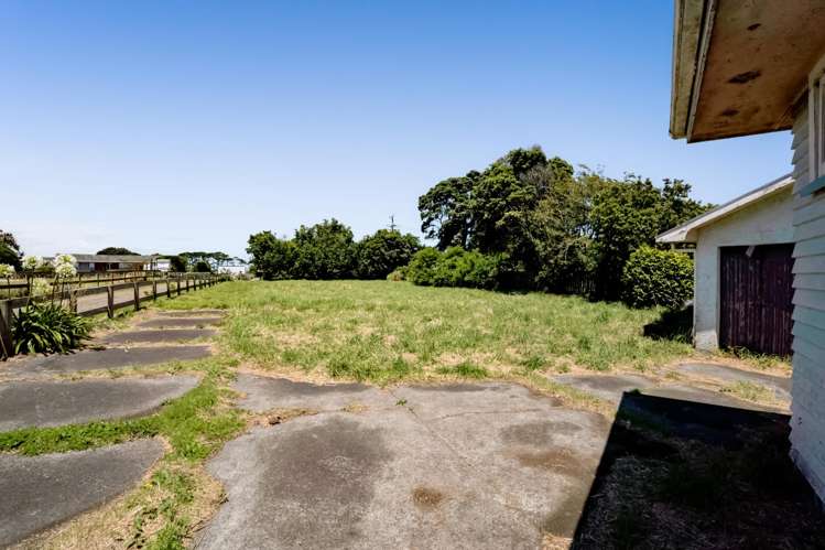 126 Ihaia Road Opunake_9