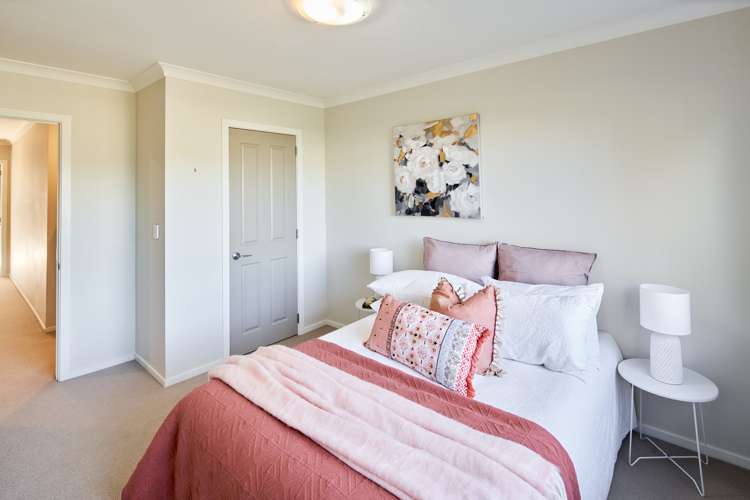 64 Te Puia Drive Aotea_10