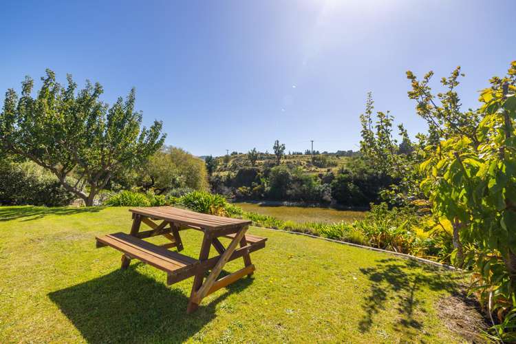 14 Caverhill Crescent Motunau_14