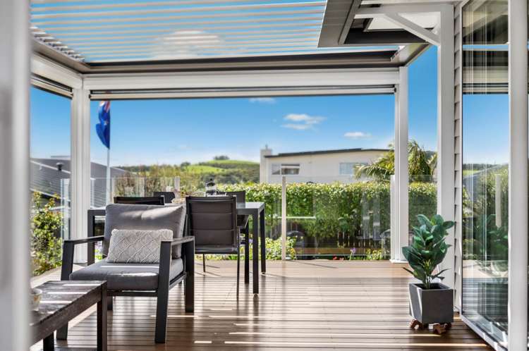 93 Liberty Crescent Beachlands_7