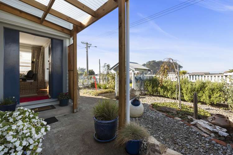 7 Barber Street Foxton Beach_17