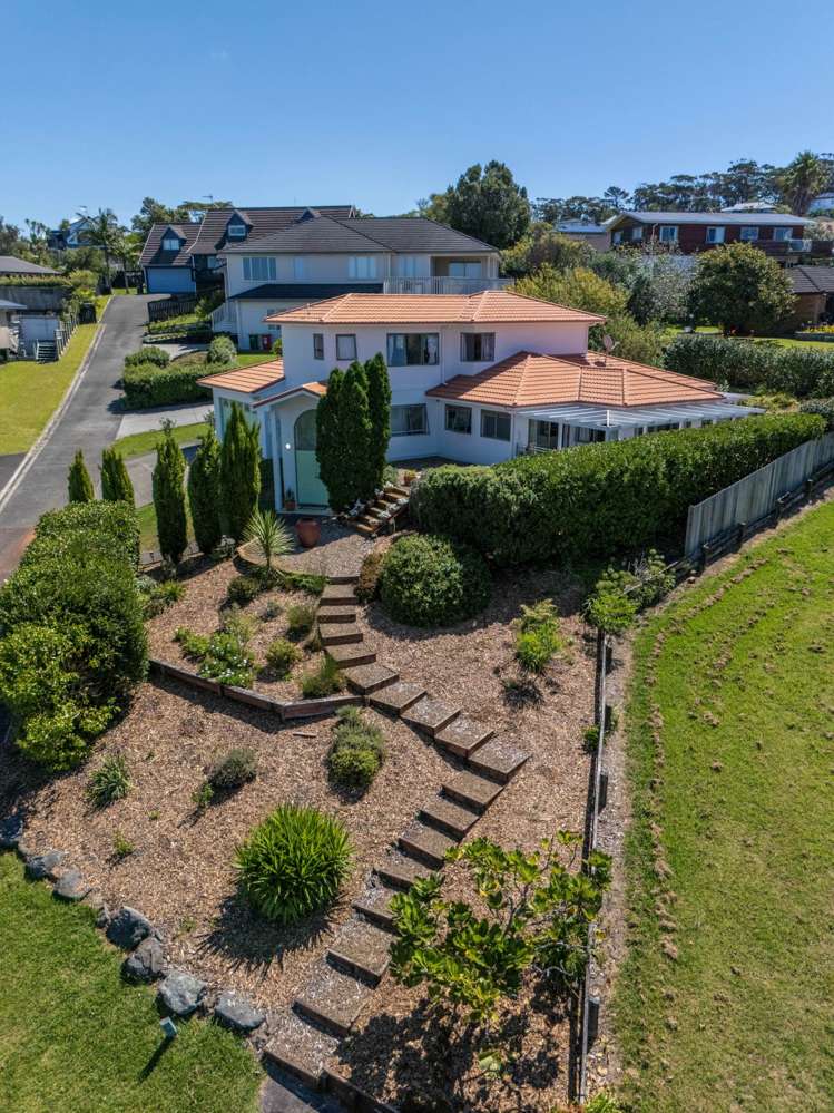 25 Admiralty Rise Gulf Harbour_35