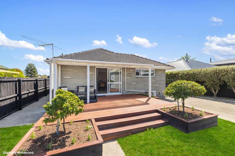 112 Effingham Street North New Brighton_18