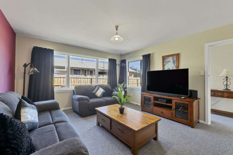 32 Carters Road Aranui_3