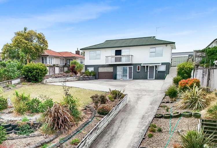 10 Terrace Avenue_0
