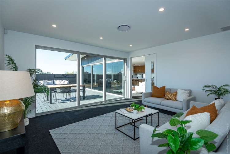 35 Candlesticks Crescent Lincoln_7