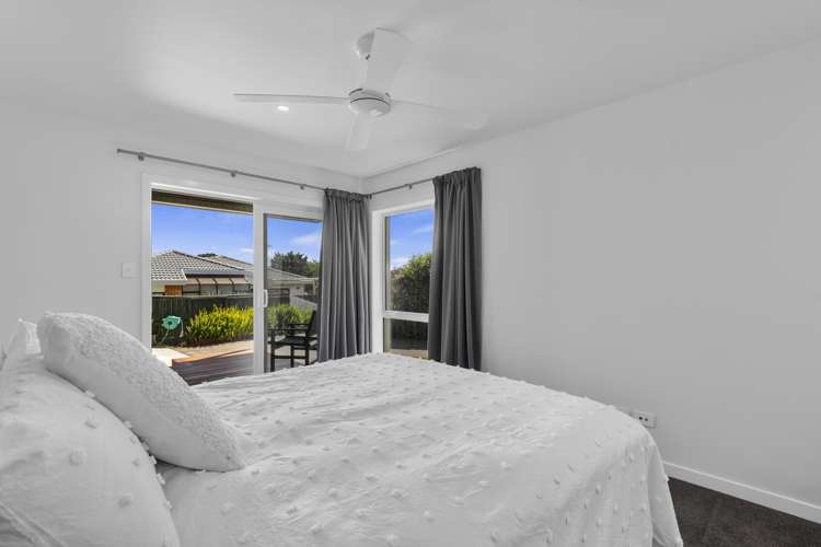 8a Esme Place Matua_21