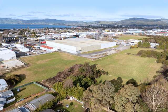 33-39 Clayton Road Mangakakahi_3