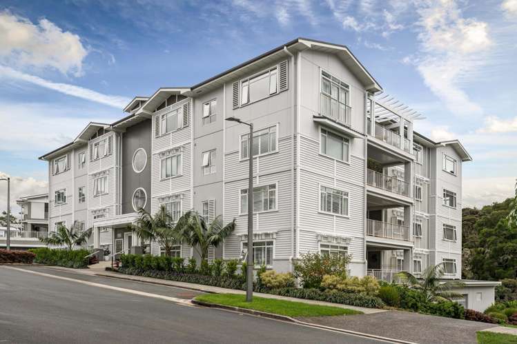 96 Eaves Bush Parade Orewa_21