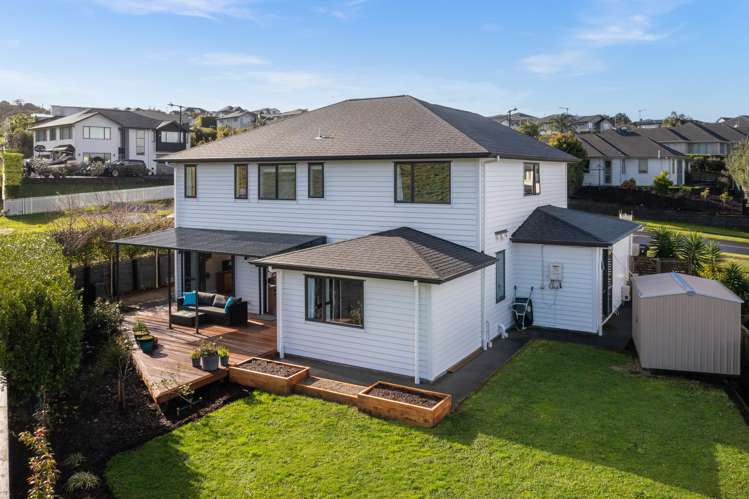 39 Syd Grant Crescent Orewa_29