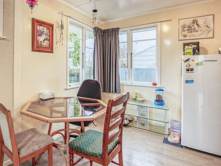 89 Cameron Crescent Masterton_9