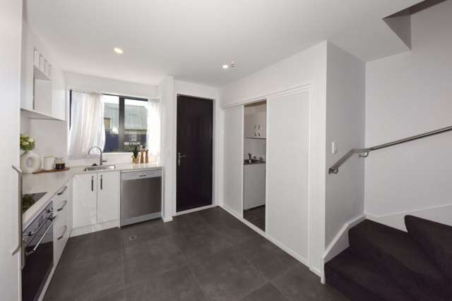 2/111 Edgeware Road Saint Albans_4