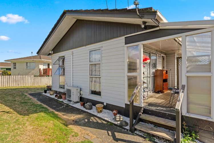 15 Dillon Crescent Clover Park_20