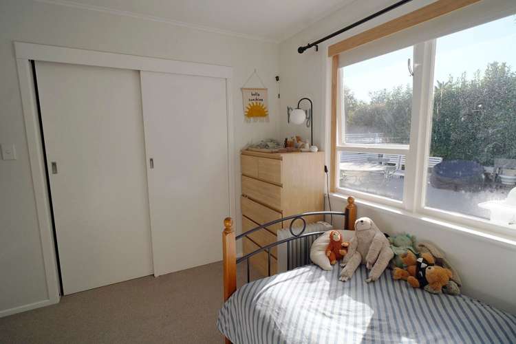 8 Coronet Place Avondale_17
