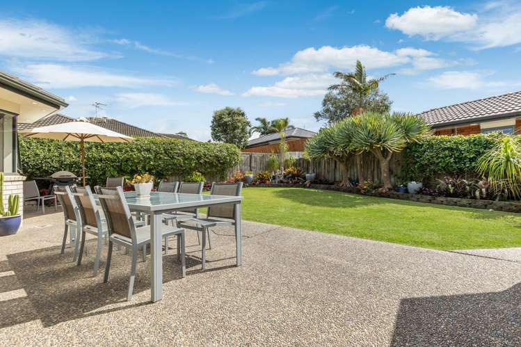 37 Stewart Gibson Place Manurewa_6