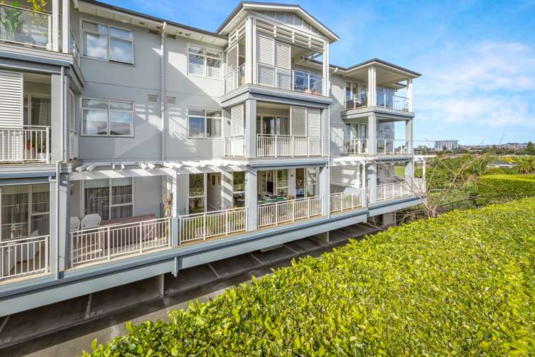 74 Rewa Rewa Lane Orewa_10