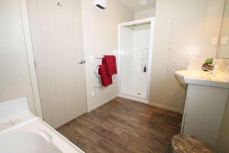 9 Thomson Street Green Island_13