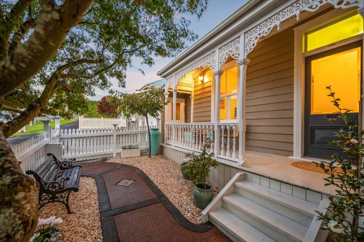 39 Ewen Alison Avenue Devonport_20