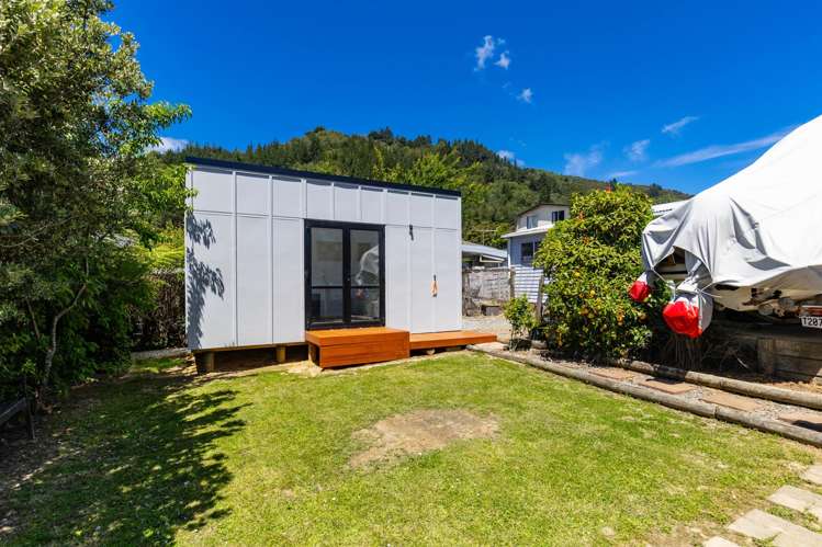 168 Waikawa Road Picton_22