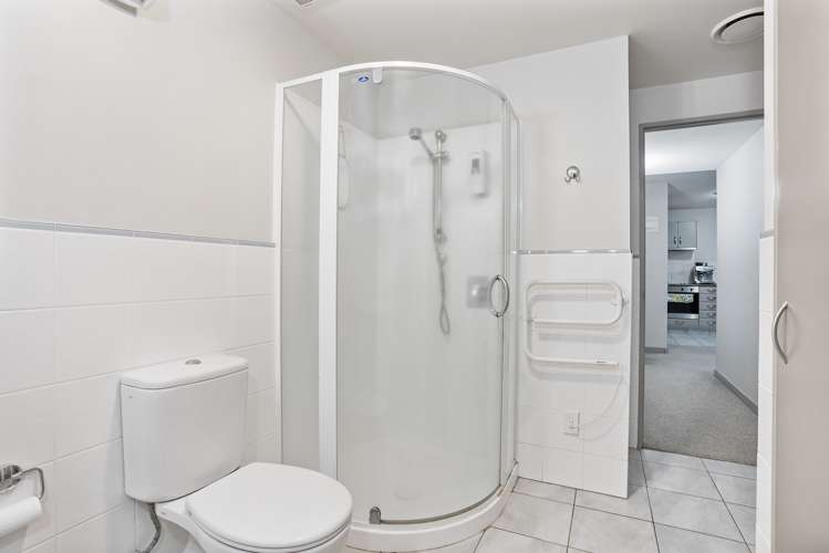 36 Victoria Road Mount Maunganui_21