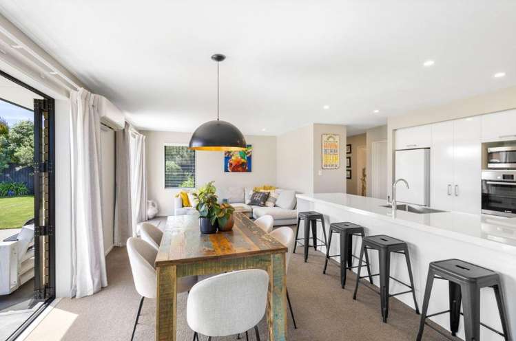11 Colebrook Drive 11103_6