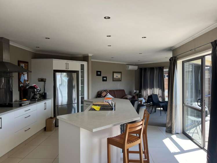 112 Rowesdale Drive 1115_5