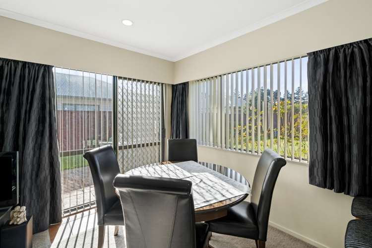 12 Woodland Grove Wainuiomata_8