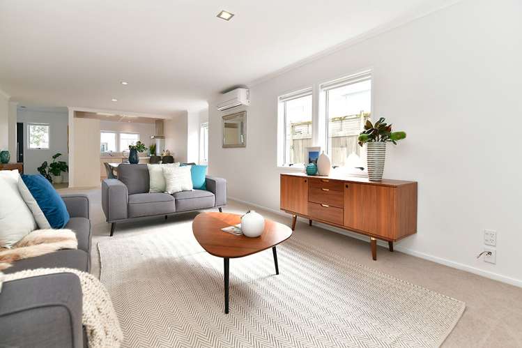 121 Parkview Drive Gulf Harbour_17