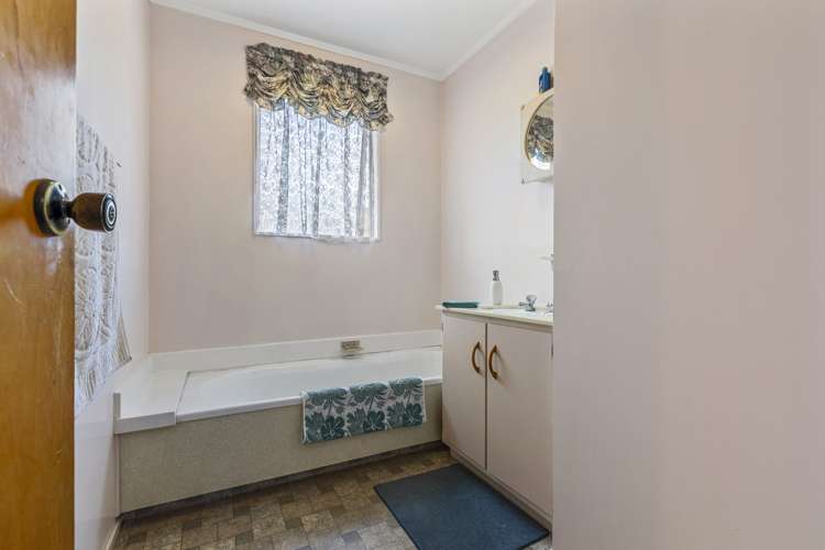 33 Ryder Place Kawerau_18