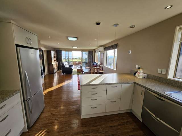 21 Karoro Place Karoro_3