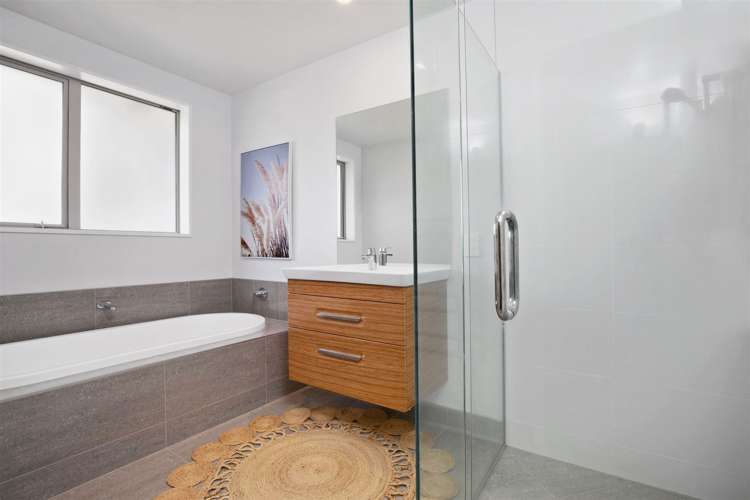 25 Faulks Drive Lincoln_11