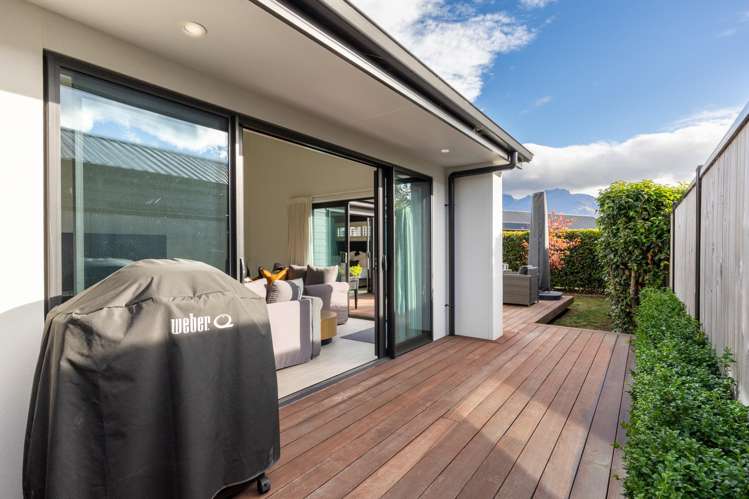 5 Bannister Street Jacks Point_22