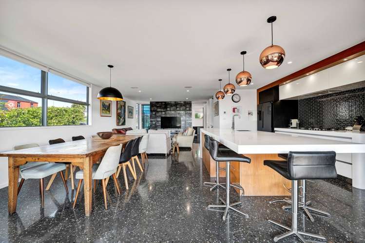 244 Devon Street West City Centre_5